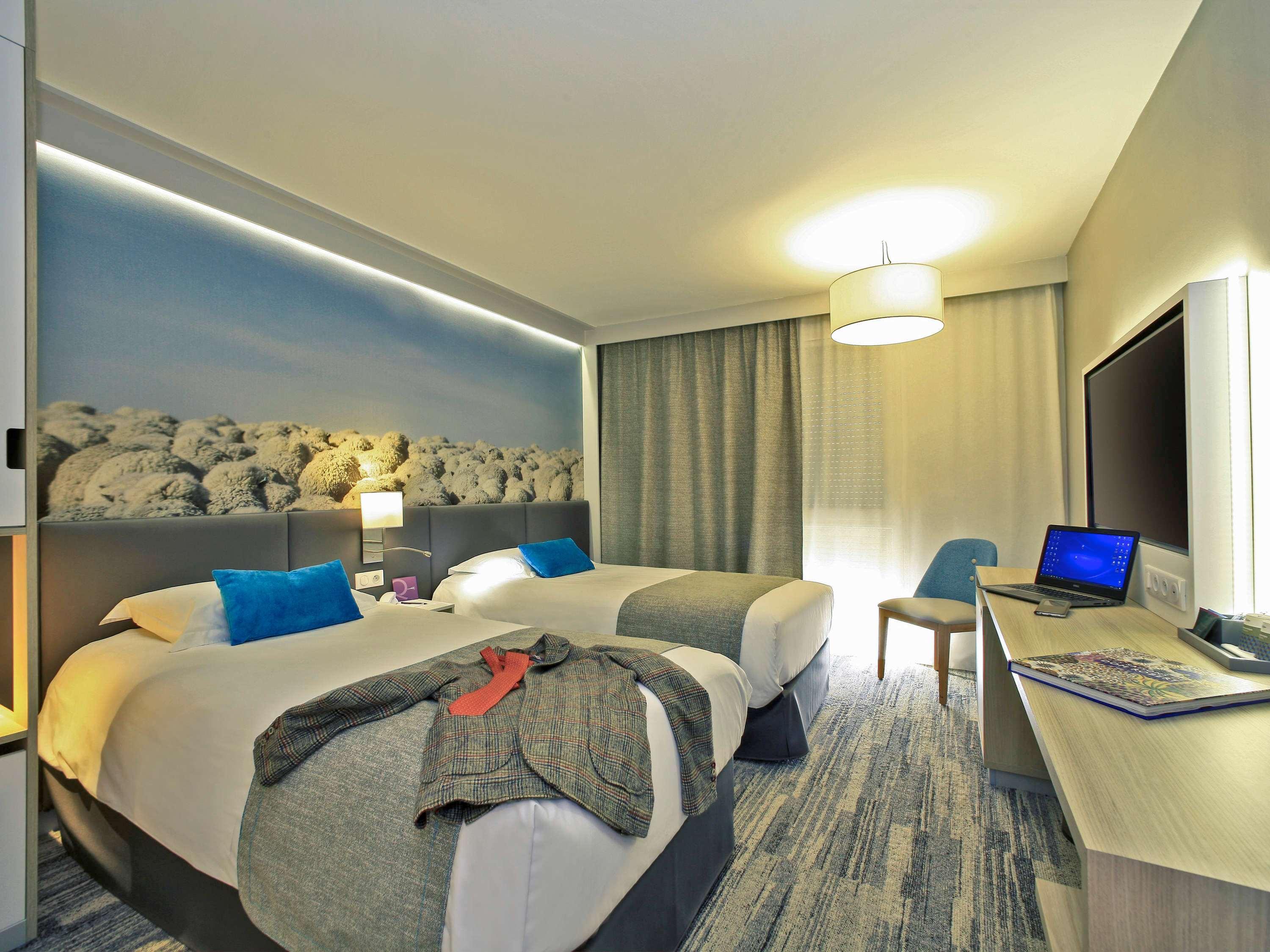 เมอร์เคียว กาสเทร ลอคซิตาน Hotel กัสทร์ ภายนอก รูปภาพ